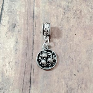 Spaghetti pendant (1 piece) - spaghetti jewelry, food jewelry, cooking jewelry, Italian food jewelry, spaghetti gift, food pendant