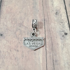 Las Vegas pendant (1 piece) - Las Vegas jewelry, Nevada jewelry, travel jewelry, Las Vegas gift, Nevada pendant, travel pendant, USA jewelry