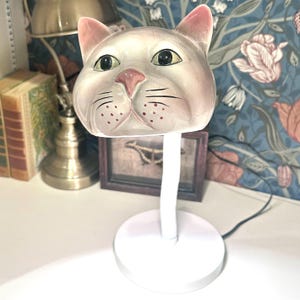 Vintage White Cat Lamp - Etsy