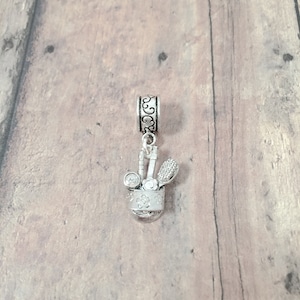 Cosmetic bag pendant (1 piece) - cosmetic bag jewelry, makeup jewelry, cosmetology jewelry, makeup pendant, MUA gift, makeup gift