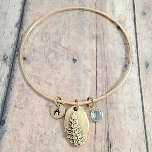 Redwood tree initial bangle - redwood tree jewelry, nature jewelry, woodland jewelry, redwood tree bracelet, pine tree bangle, tree gift