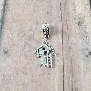 Treehouse pendant (1 piece) - treehouse jewelry, playhouse jewelry, tree house charm, playhouse pendant, treehouse gift, tiny house