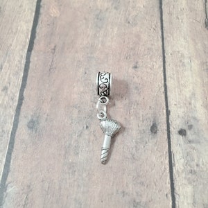 Cosmetic brush pendant (1 piece) - cosmetic brush jewelry, makeup jewelry, cosmetology jewelry, makeup pendant, MUA gift, makeup gift