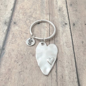 Heart Key Ring: Valentine&#39;s Day Keychain