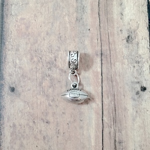Rugby pendant (1 piece) - rugby jewelry, sports jewelry, rugby gift, sports pendant, rugby player charm, sports gift, rugby team gift