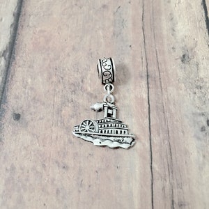 Riverboat pendant (1 piece) - riverboat jewelry, nautical jewelry, steamboat jewelry, Mississippi jewelry, steamboat pendant, riverboat gift