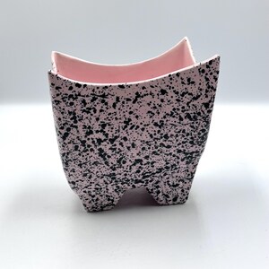 Vintage Shawnee Pottery Pink Black Splatter Atomic Space Age Planter/Vase Mid Century 1950’s
