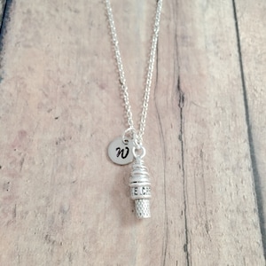 Ice cream cone initial necklace - ice cream jewelry, dessert jewelry, summer jewelry, ice cream necklace, dessert necklace, ice cream gift