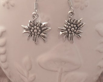 Edelweiss earrings - edelweiss jewelry, flower earrings, Swiss earrings, flower jewelry, Austrian jewelry