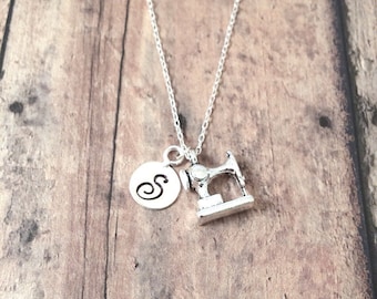 Sewing machine initial necklace - sewing machine jewelry, seamstress gift, silver sewing machine pendant, seamstress jewelry, sewing gift