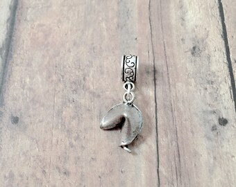 Fortune Cookie Pendant: Chinese Food Charm