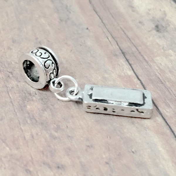 Harmonica pendant (1 piece) - silver harmonica charm, music charm, French harp charm, harmonica gift, music pendant, French harp gift