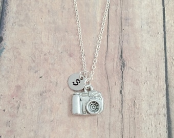 Camera initial necklace - camera jewelry, photographer jewelry, journalist jewelry, camera necklace, photographer necklace, camera gift