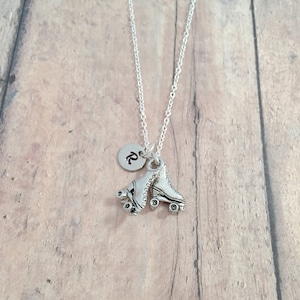 Roller skates initial necklace - roller skates jewelry, roller derby jewelry, roller skates necklace, roller derby necklace, skate gift
