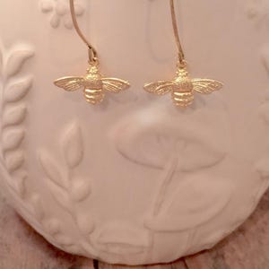 Bee earrings - bee jewelry, gold bumblebee earrings, insect earrings, bumblebee gift, nature jewelry, bee gift, insect jewelry