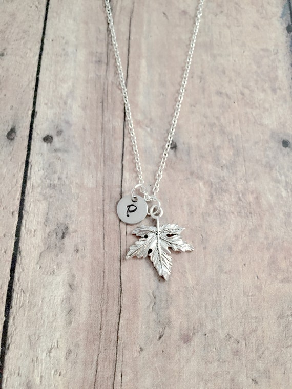 Initial shop necklace canada