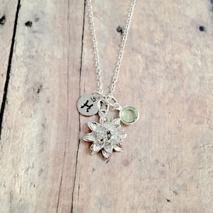 Water lily initial necklace - water lily jewelry, nature jewelry, flower jewelry, water lily necklace, flower necklace, water lily pendant