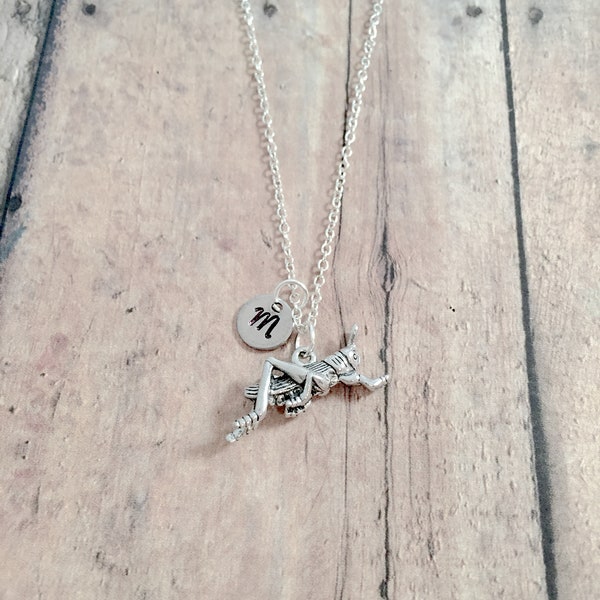 Grasshopper initial necklace- grasshopper jewelry, insect jewelry, cricket jewelry, grasshopper necklace, cricket necklace, grasshopper gift