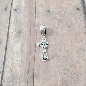 Farm windmill pendant (1 piece) - farm windmill jewelry, windpump jewelry, farm jewelry wind pump gift, farm gift, windmill gift