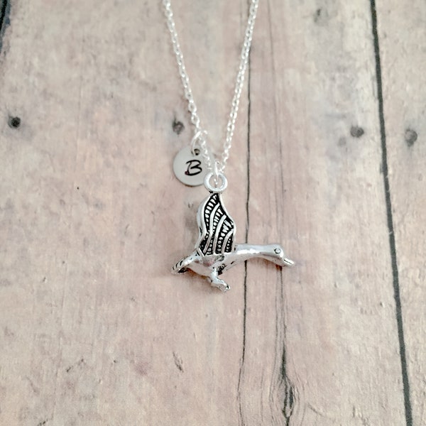 Goose initial necklace - goose jewelry, Canada jewelry, bird jewelry, goose necklace, Canada necklace, goose pendant, goose gift, bird gift