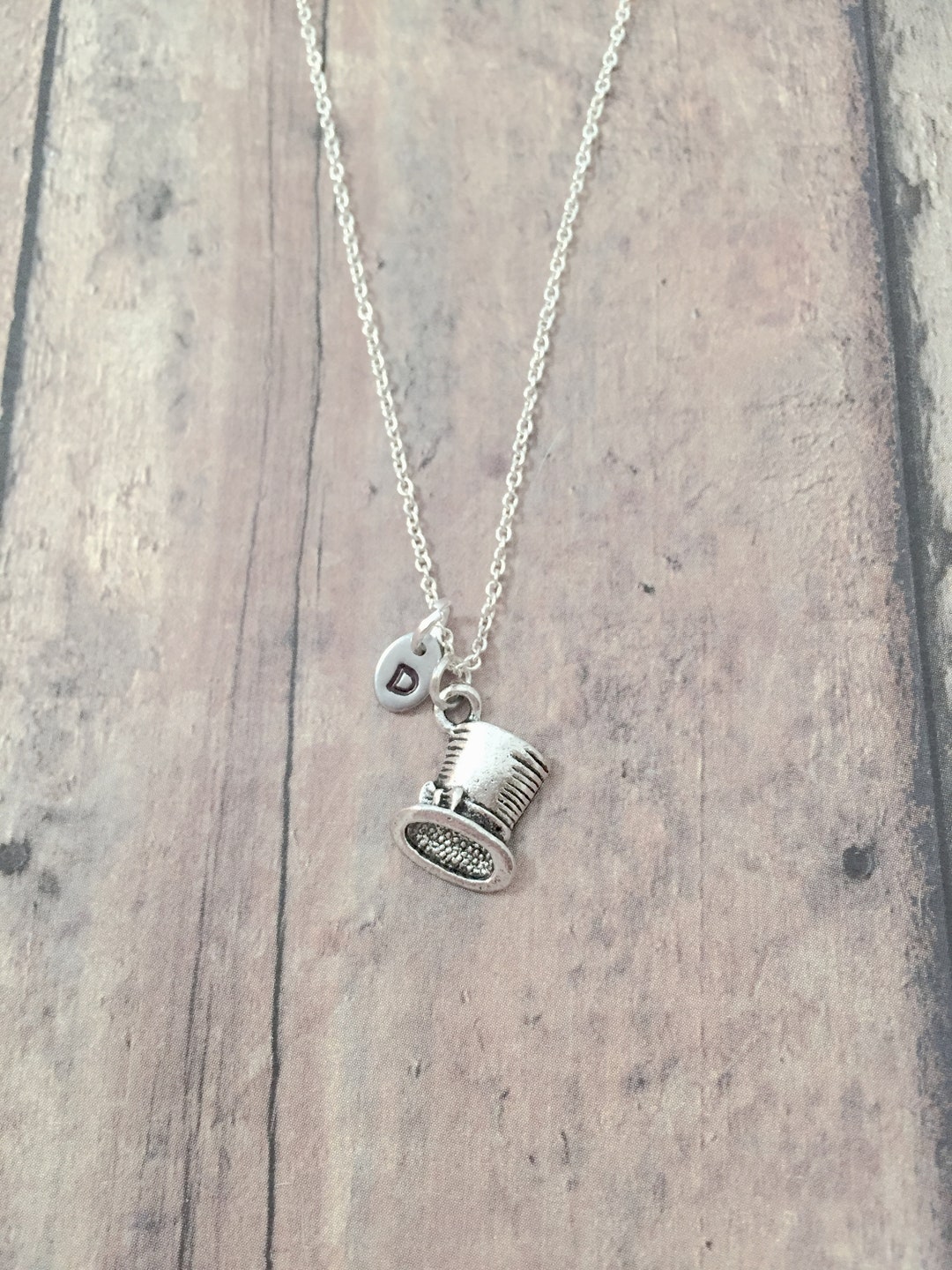 Top hat initial necklace top hat jewelry storybook jewelry Etsy.de