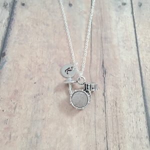 Drum set initial necklace - drum set jewelry, music jewelry, band jewelry, drummer gift, drum necklace, drum set pendant, drum gift