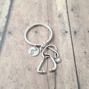 Stethoscope initial key ring - stethoscope keychain, medical key ring, nurse key chain, stethoscope pendant, doctor gift, medical keychain