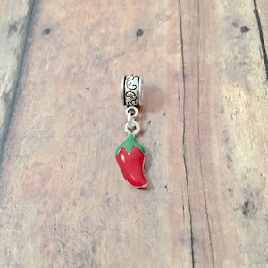 Chili Pepper Pendant: Food Jewelry, New Mexico Gift