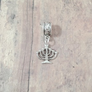Small Menorah pendant (1 piece) - menorah jewelry, Jewish charm, Hanukkah jewelry, menorah gift, Jewish pendant, Hanukkah gift