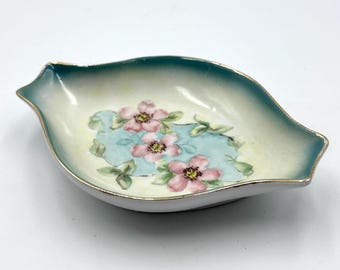 Vintage Brass Maple Leaf Dish, Small 5.5” Trinket Tray, Woodland
