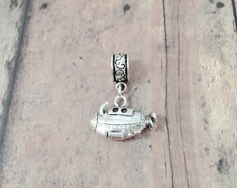 Submarine pendant (1 piece) - silver submarine charm, nautical charms, naval vessel charm, submarine gift, naval vessel pendant, boat gift