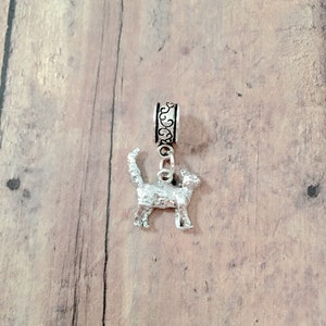 Cat pendant (1 piece) - cat jewelry, feline jewelry, cat charm, cat gift, feline charm, animal jewelry, pet cat gift