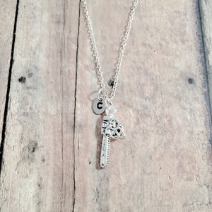 Small Chainsaw initial necklace - chainsaw jewelry, construction jewelry, lumberjack jewelry, chainsaw necklace, chainsaw gift, lumberjack