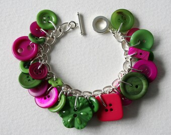 Button Bracelet Rosebud Pink and Emerald Green Buttons Charm Bracelet