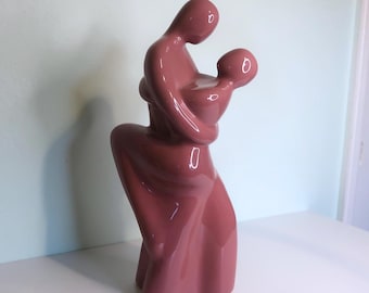 Scultura vintage Haeger Lovers: statuetta in ceramica rosa malva di metà secolo