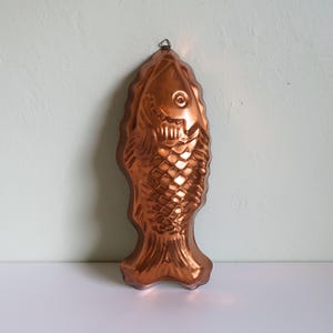 Vintage Copper Fish Mold | Tin Lined Aspic Mold Wall Hanging | French Country Farmhouse Kitchen Decor | Coastal Cottagecore | Jello Mold