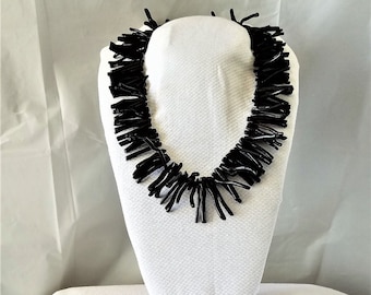 Vintage BLACK BRANCH CORAL Necklace