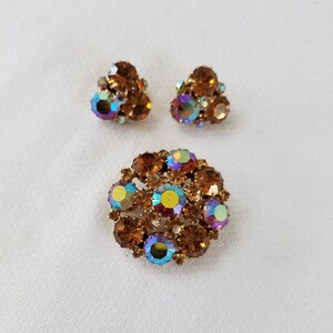 Vintage WEISS RHINESTONE  Brooch & Clip On Earrings