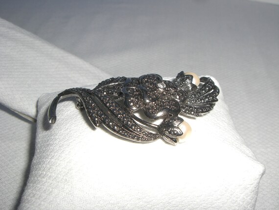 1980's-90's  KJL for AVON  BROOCH  ( Kenneth J La… - image 8