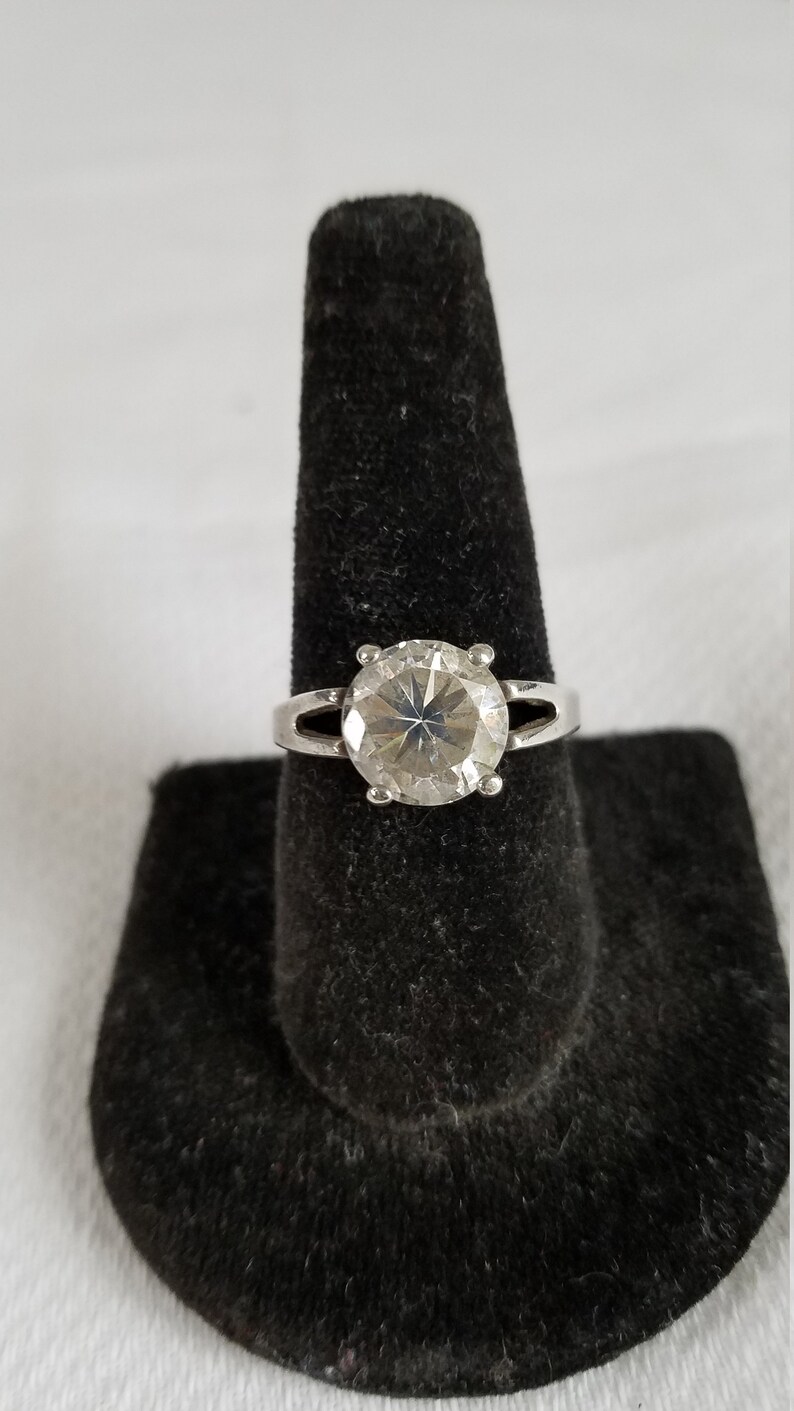 1980/'s-90/'s Round Brilliant Cut Solitare CUBIC ZIRCONIA Sterling RING