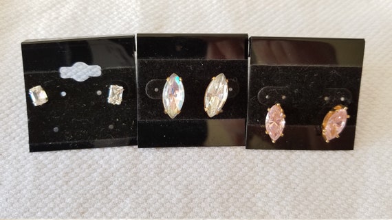 Vintage PIERCED EARRING COLLECTION  Lot of 12 - image 7