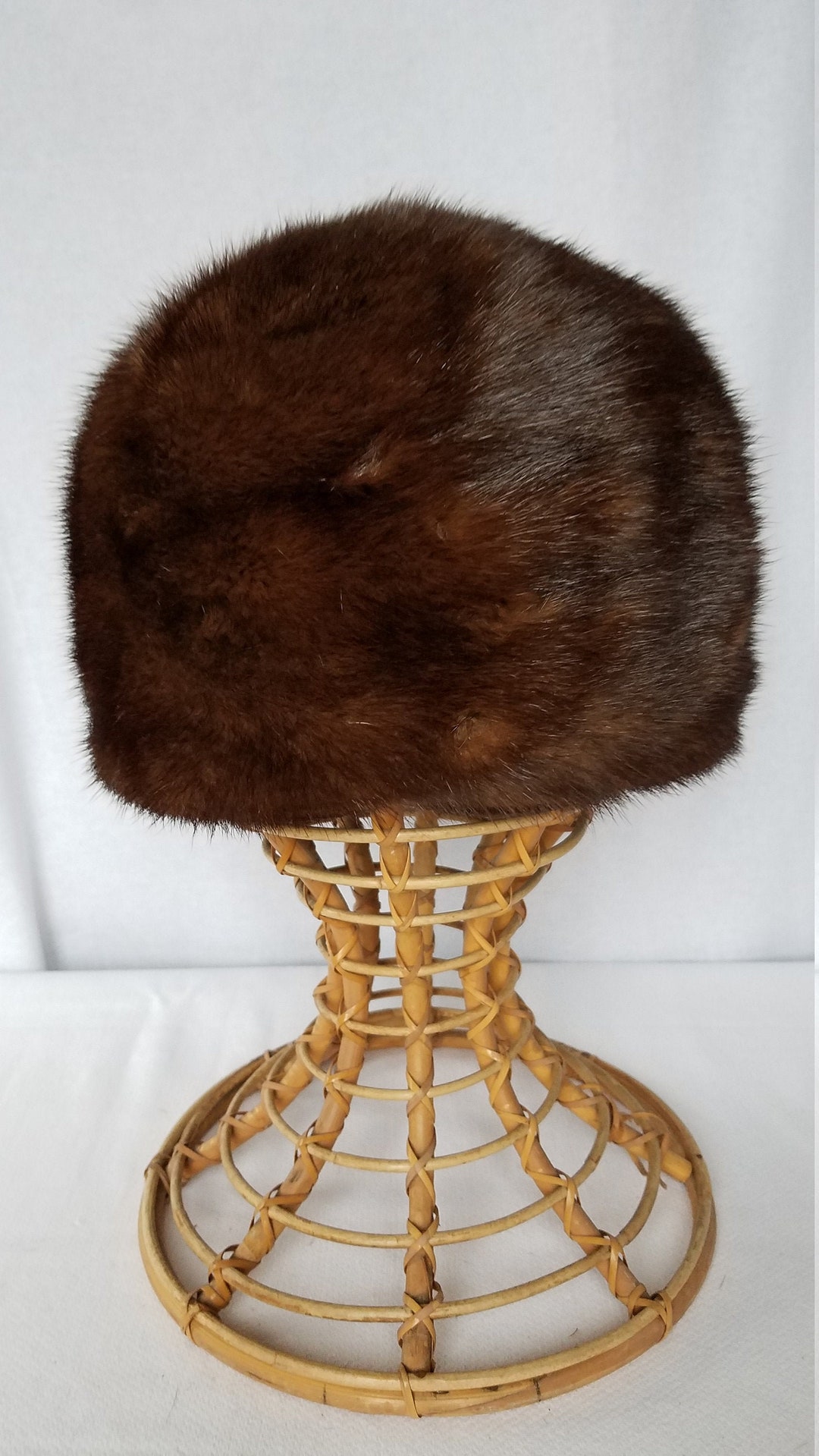 100% Authentic Vintage Saks 5th Avenue Mink Hat Vintage Saks Fifth Avenue 7in Brown Mink Fur Hat | eBay main image 2