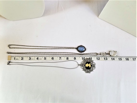 1970's-1980's PENDANTS LOT of 3 - image 8