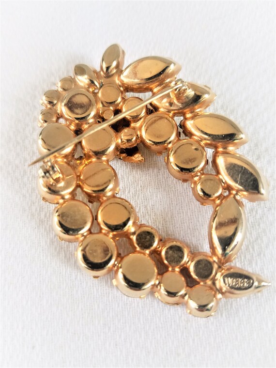 Vintage  " WEISS " RHINESTONE  STATEMENT  Brooch - image 4