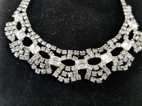 VINTAGE  18" RHINESTONE NECKLACE - image 3