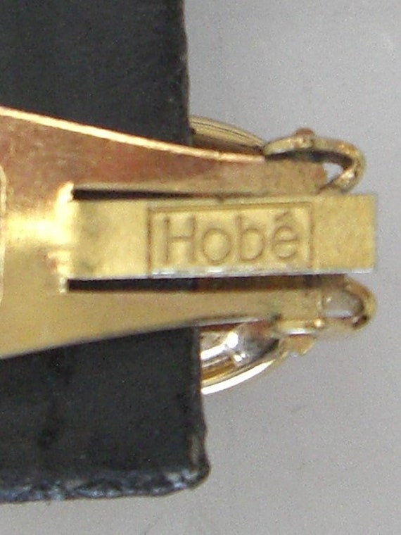 1980's-90's HOBE'  GOLDTONE CHAIN Clip Earring - image 5