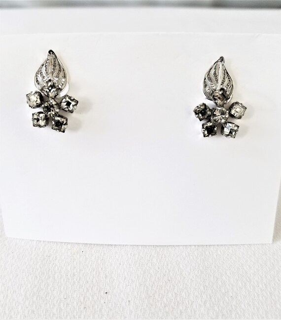 Vintage STERLING / RHINESTONE Screw Back Earrings - image 7