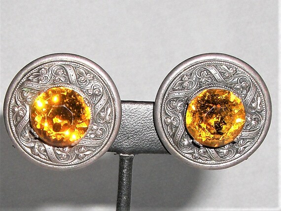 Vintage NAPIER RENAISSANCE STYLE Clip Earrings - image 5