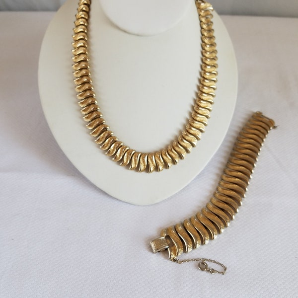 1950's-60's CORO Necklace and Bracelet SET