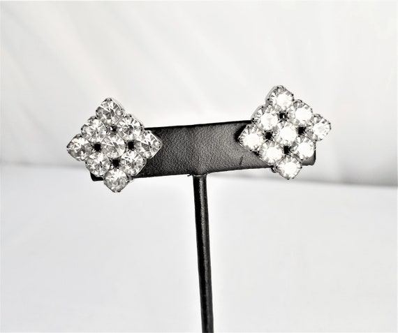 Vintage GARNE' RHINESTONE Clip On Earrings - image 1